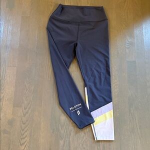 Peloton‎ Women’s Leggings - Cadent Colorblock Dark Blue with Yellow Stripe.